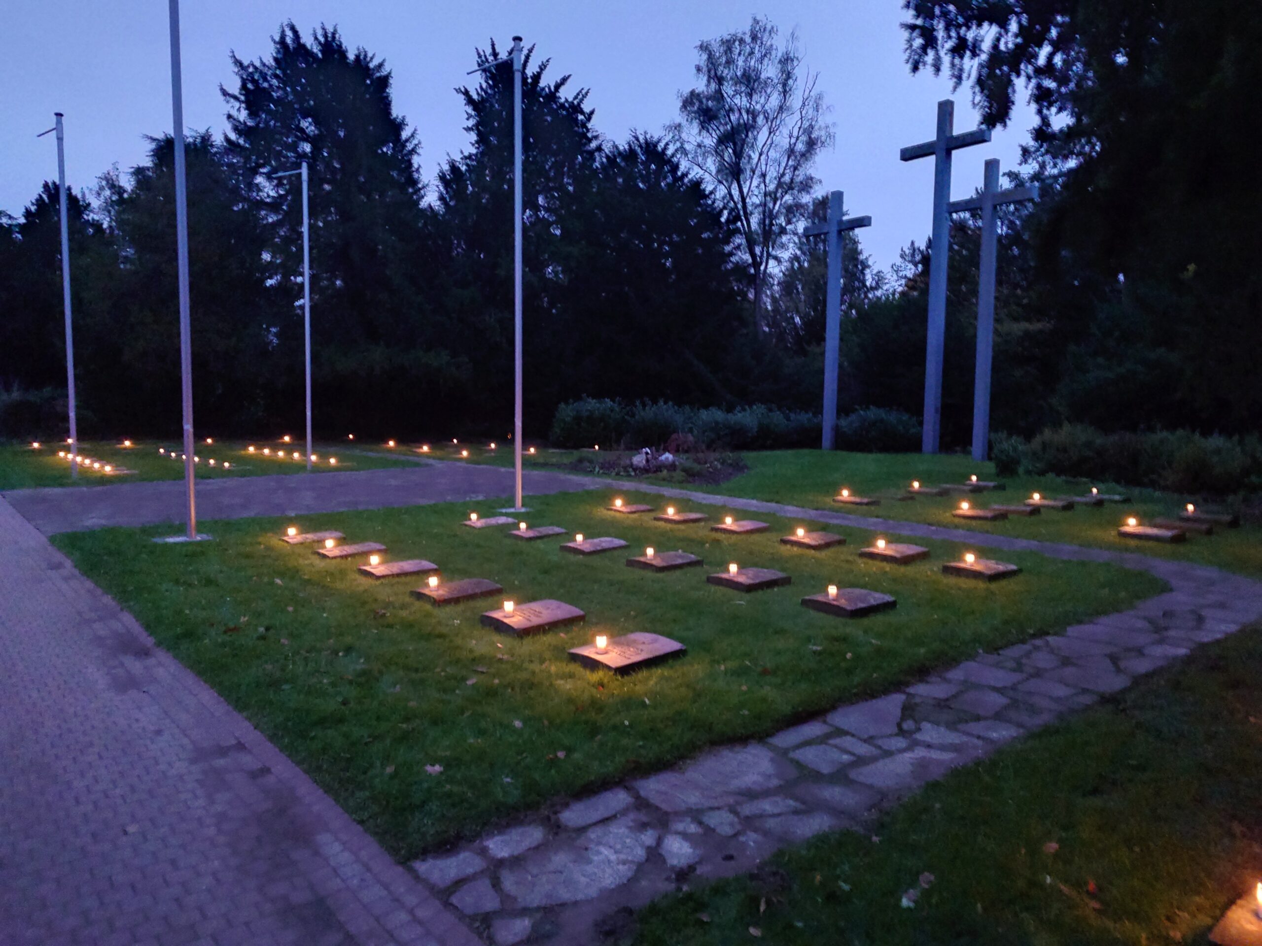 Illumination des Viersener Ehrefriedhofes